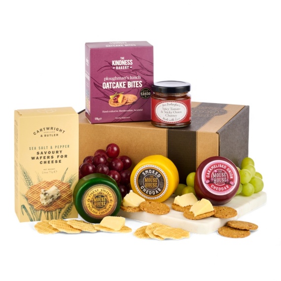 Costumes - Three Cheese Hamper